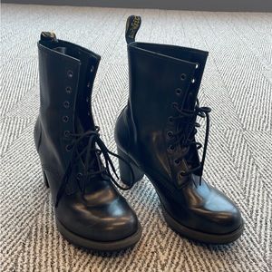Dr Martens Darcie Boot - size 9